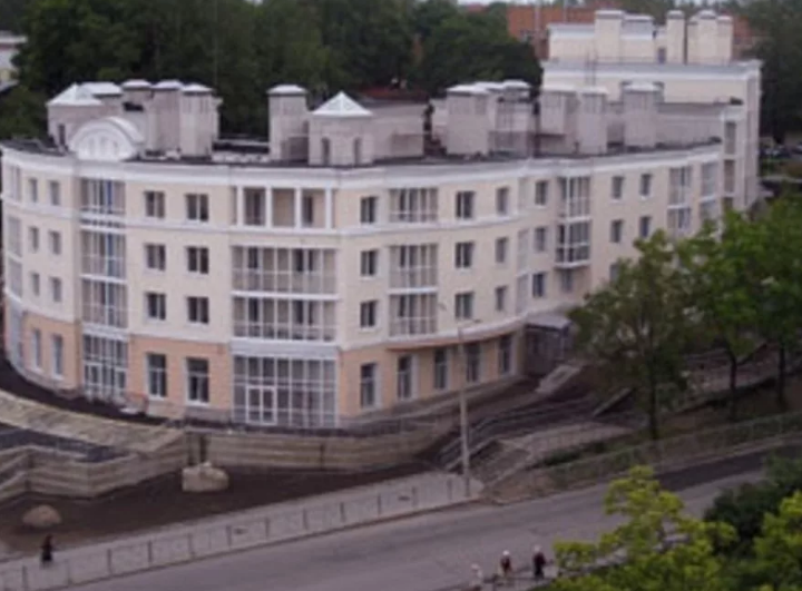 г. Ломоносов, Манежная улица