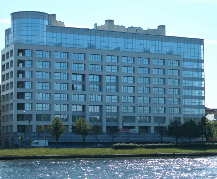 Песочная набережная, 18