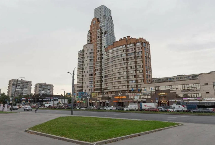 пр. Славы / Бухарестская ул.