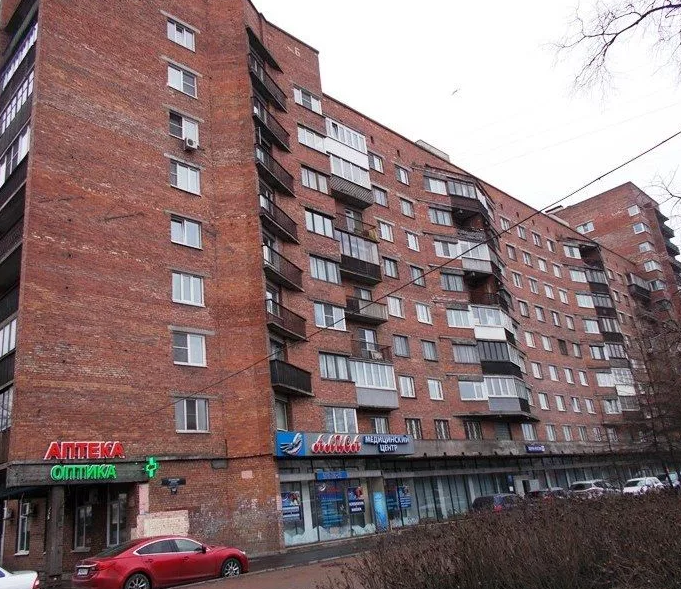 Ленинский пр., южнее дома №147