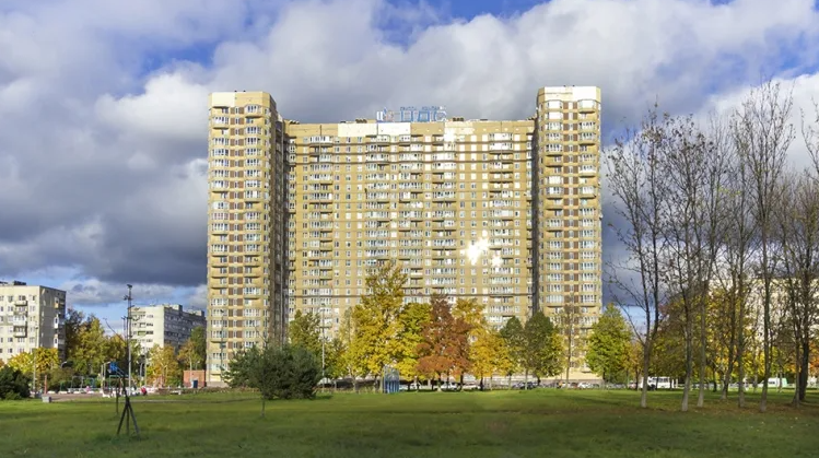 пр. Луначарского, д. 80